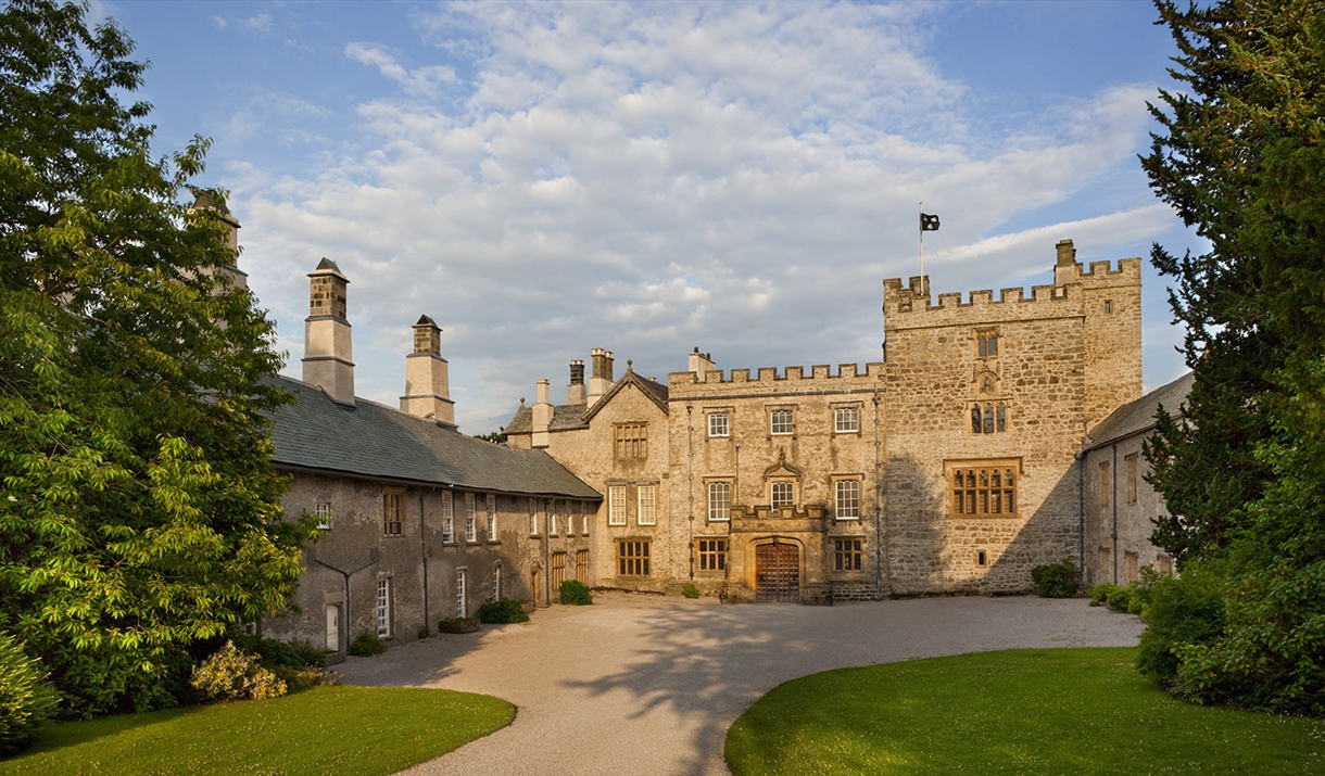 sizergh-castle-national-trust-visit-lake-district